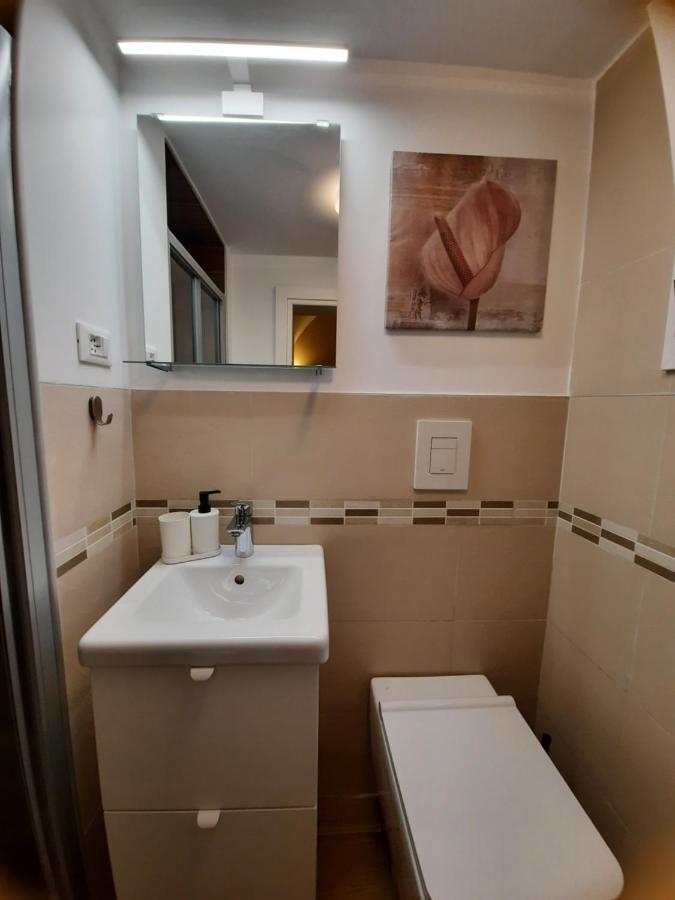Zia Nennè Holiday Rooms Monopoli Buitenkant foto