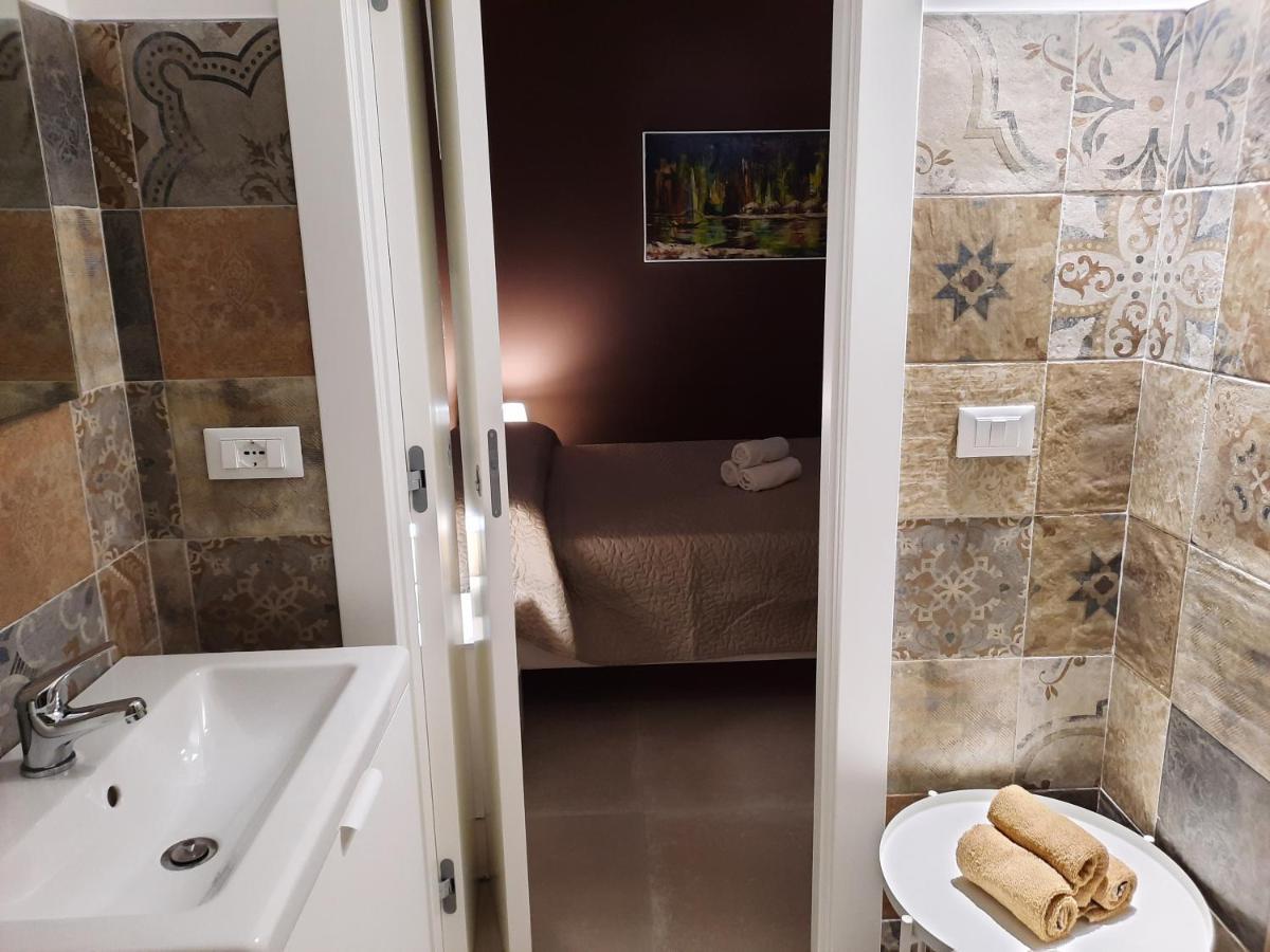 Zia Nennè Holiday Rooms Monopoli Buitenkant foto