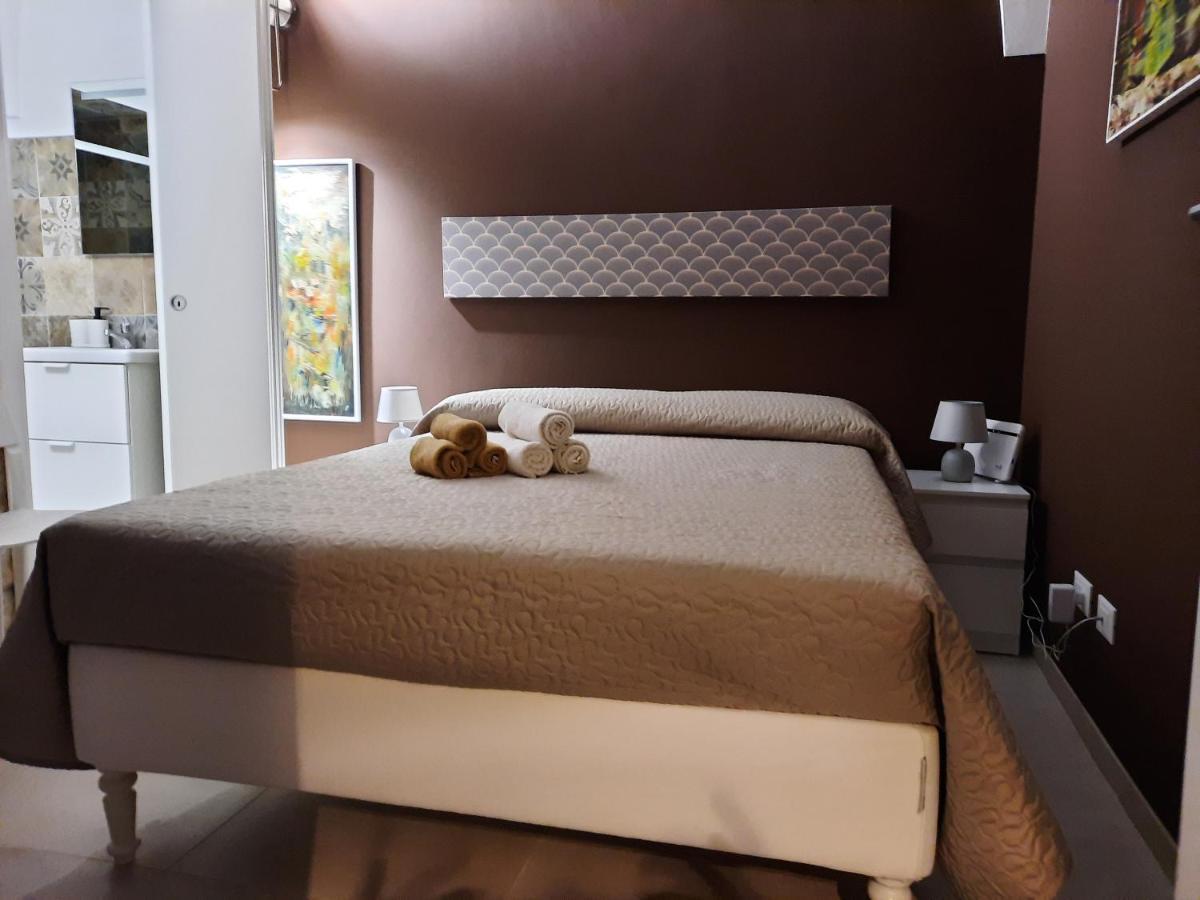 Zia Nennè Holiday Rooms Monopoli Buitenkant foto